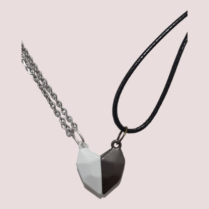 Collares Imán Corazón + Manillas Corazón - Diversa Colección